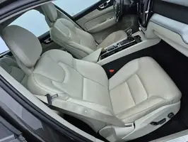 2018  Volvo Unknown - Image 22