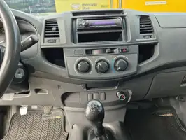 2014  Toyota Hilux - Image 22