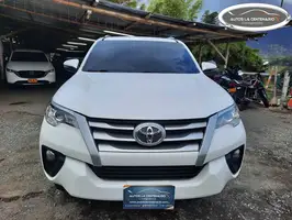 2020  Toyota Fortuner - Image 13