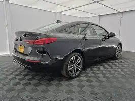 2021  Bmw Serie - Image 17