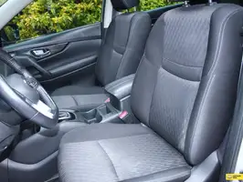 2020  Nissan X - Image 20