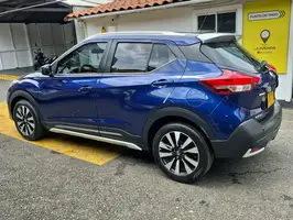 2021  Nissan Kicks - Image 10