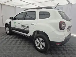 2025  Renault Duster - Image 12