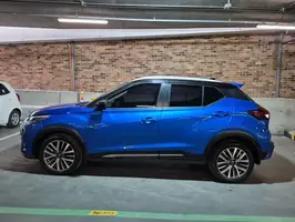 2025  Nissan Kicks - Image 9
