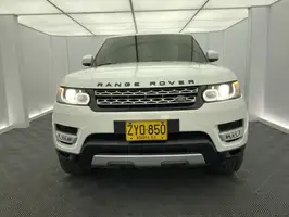 2014  Land Rover Unknown - Image 10