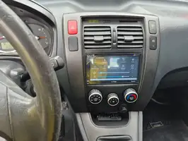 2009  Hyundai Tucson - Image 23