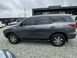 2020  Toyota Fortuner - Image 13