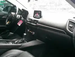 2019  Mazda 3 - Image 25