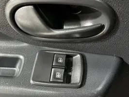 2022  Renault Sandero - Image 17