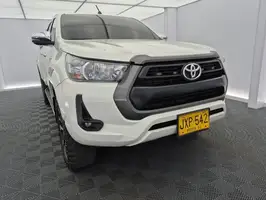 2021  Toyota Hilux - Image 7