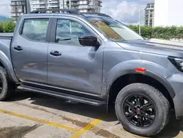 2025  Nissan Frontier - Image 7