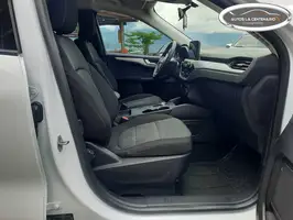 2022  Ford Escape - Image 18