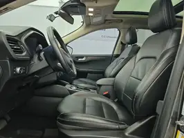 2020  Ford Escape - Image 23