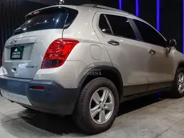 2017  Chevrolet Tracker - Image 10