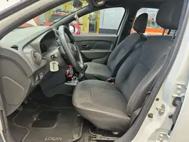 2023  Renault Logan - Image 43