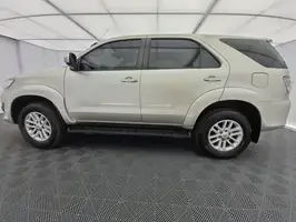 2012  Toyota Fortuner - Image 31