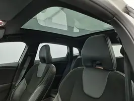 2018  Volvo Unknown - Image 21