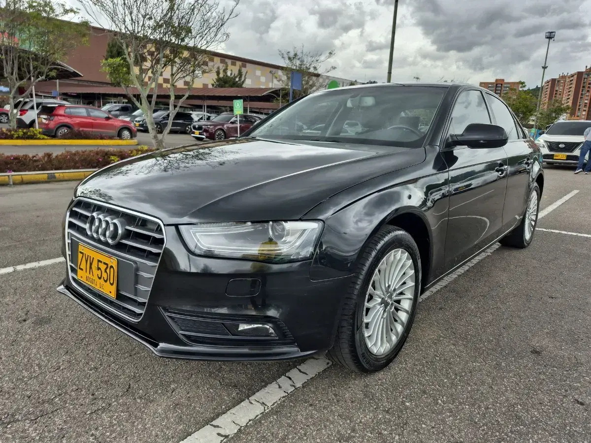 2014  Audi A4