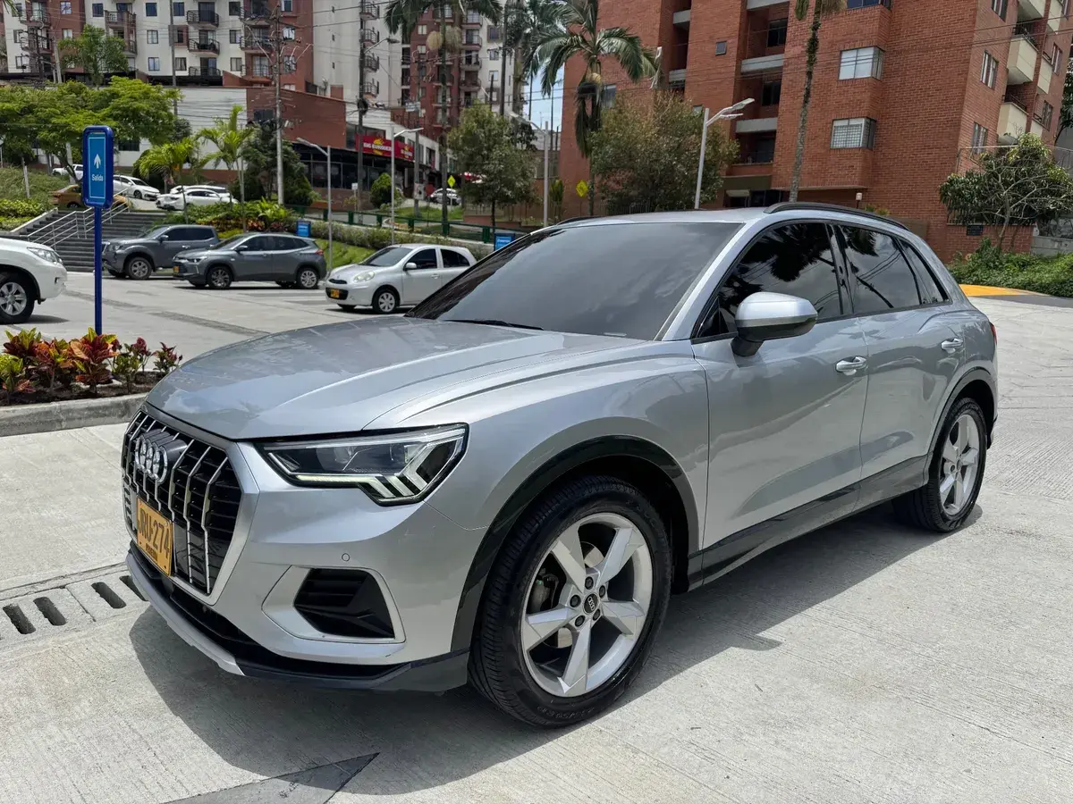 2021  Audi Q3