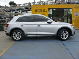 2018  Audi Q5 - Image 4