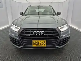 2019  Audi Q5 - Image 4