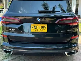 2022  Bmw X5 - Image 4