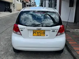 2008  Chevrolet Aveo - Image 5