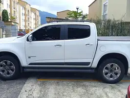 2023  Chevrolet Colorado - Image 2