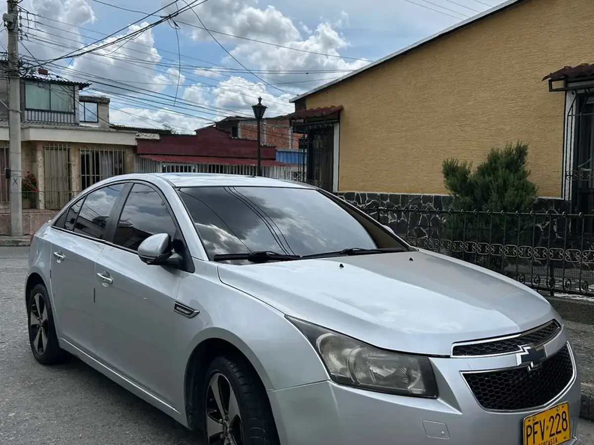 2011  Chevrolet Cruze
