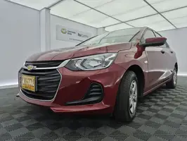 2023  Chevrolet Onix - Image 2