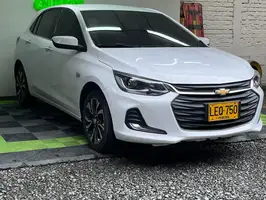 2023  Chevrolet Onix - Image 3