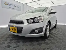 2017  Chevrolet Sonic - Image 2