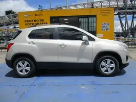 2016  Chevrolet Tracker - Image 4