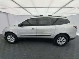 2016  Chevrolet Traverse - Image 5