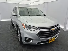 2018  Chevrolet Traverse - Image 2
