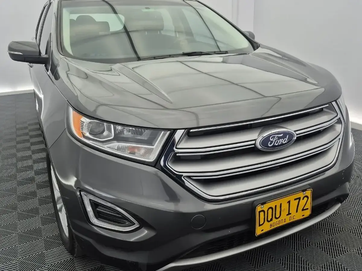2017  Ford Edge