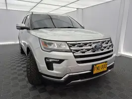 2018  Ford Explorer - Image 2