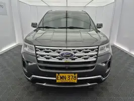 2018  Ford Explorer - Image 3