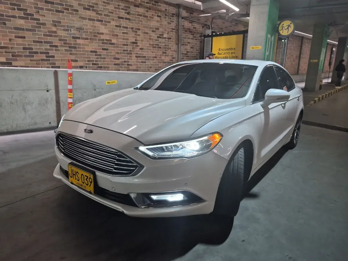 2017  Ford Fusion