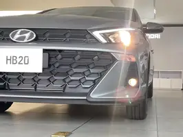 2025  Hyundai Hb20 - Image 2