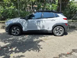 2023  Hyundai Kona - Image 5