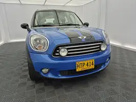 2013  Hyundai Unknown - Image 2