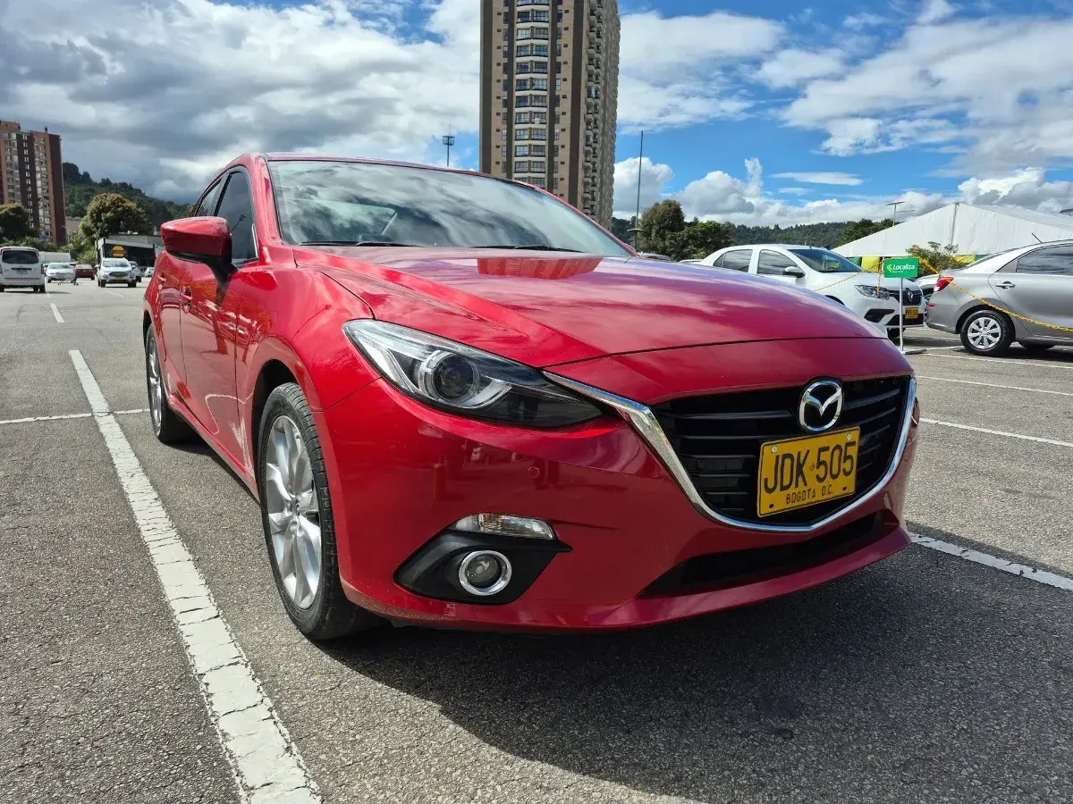 2017  Mazda 3