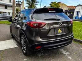 2018  Mazda Cx - Image 5