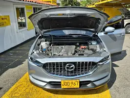 2022  Mazda Cx - Image 2