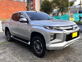 2022  Mitsubishi Unknown - Image 1