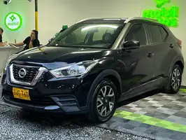 2017  Nissan Kicks - Image 2