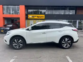 2018  Nissan Murano - Image 5