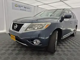 2015  Nissan Pathfinder - Image 1
