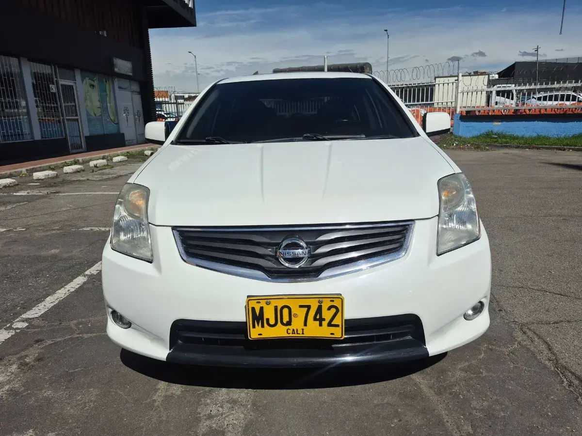 2013  Nissan Sentra